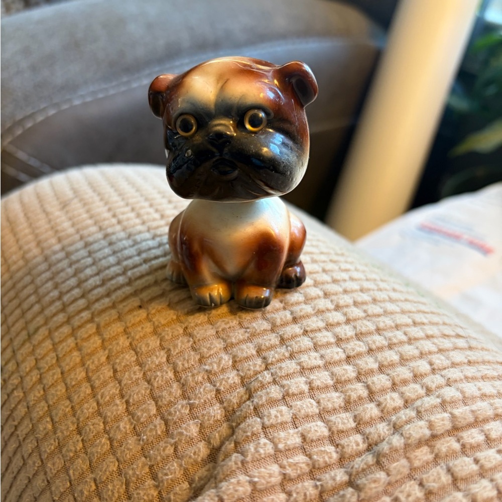 Bobble head Vintage Ceramic 50’s Bulldog Figurine